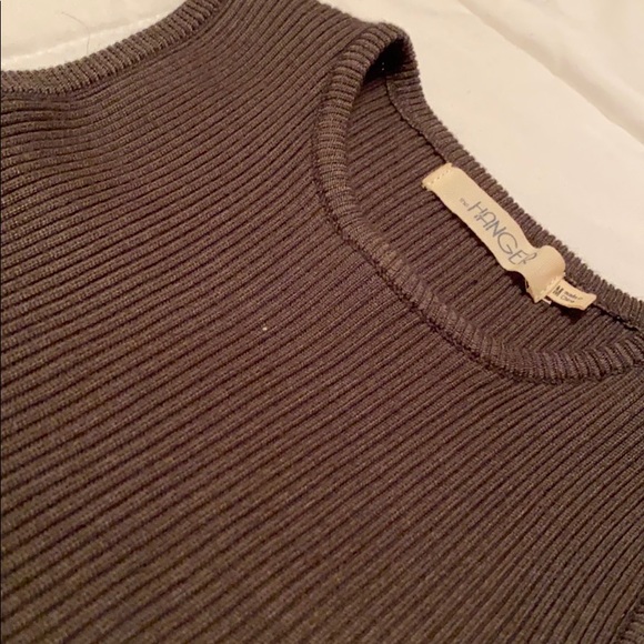 Halter ribbed crop top - Picture 2 of 3